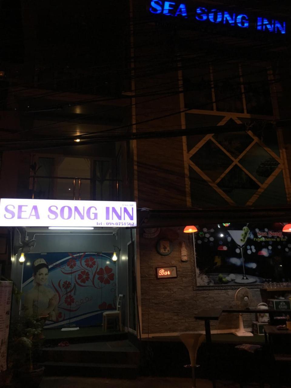 Sea Song Inn Kamala Beach Buitenkant foto